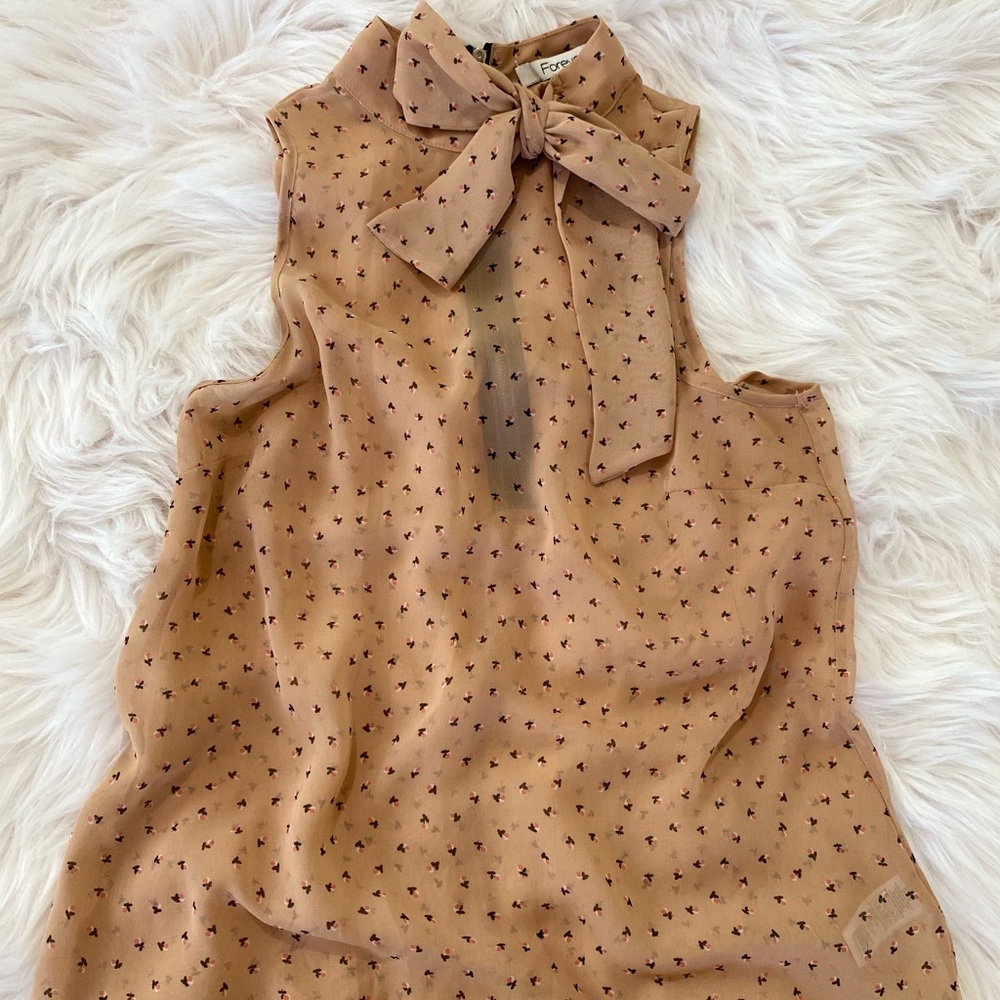 Fashionable transparent blouse